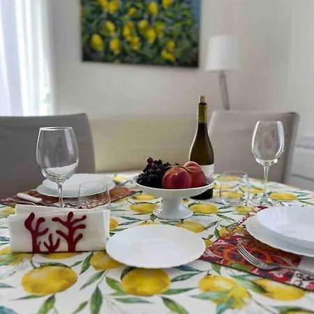 Garibaldi St Cozy Retreat Exclusive Boutique Apartment Trapani Exterior photo